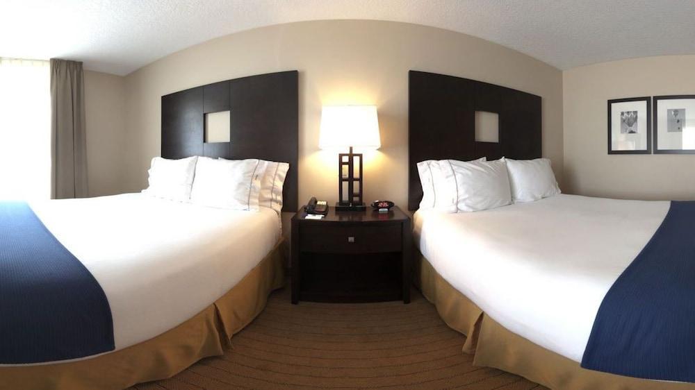 Holiday Inn Express Hotel & Suites Albuquerque Airport By Ihg Bagian luar foto