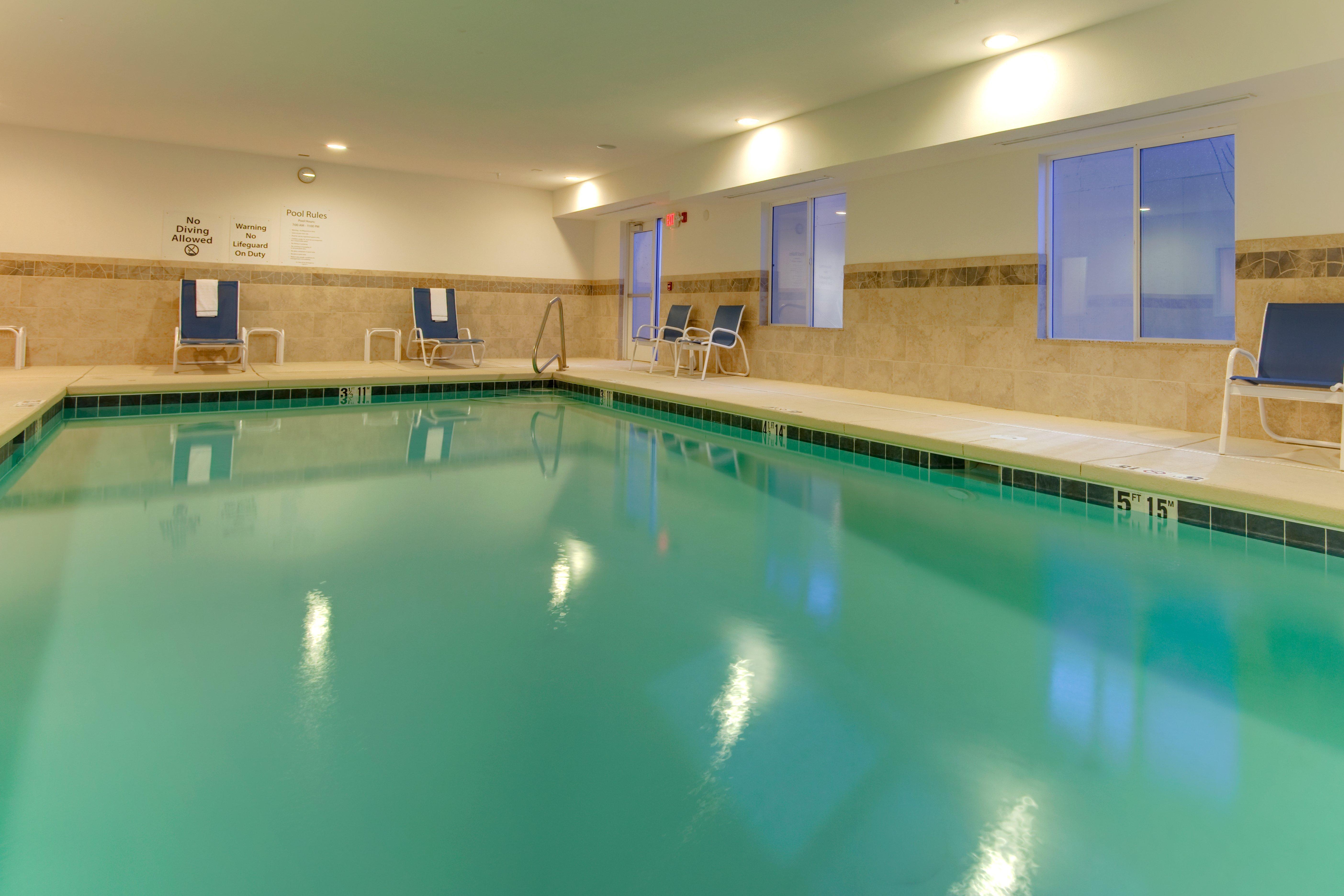 Holiday Inn Express Hotel & Suites Albuquerque Airport By Ihg Bagian luar foto