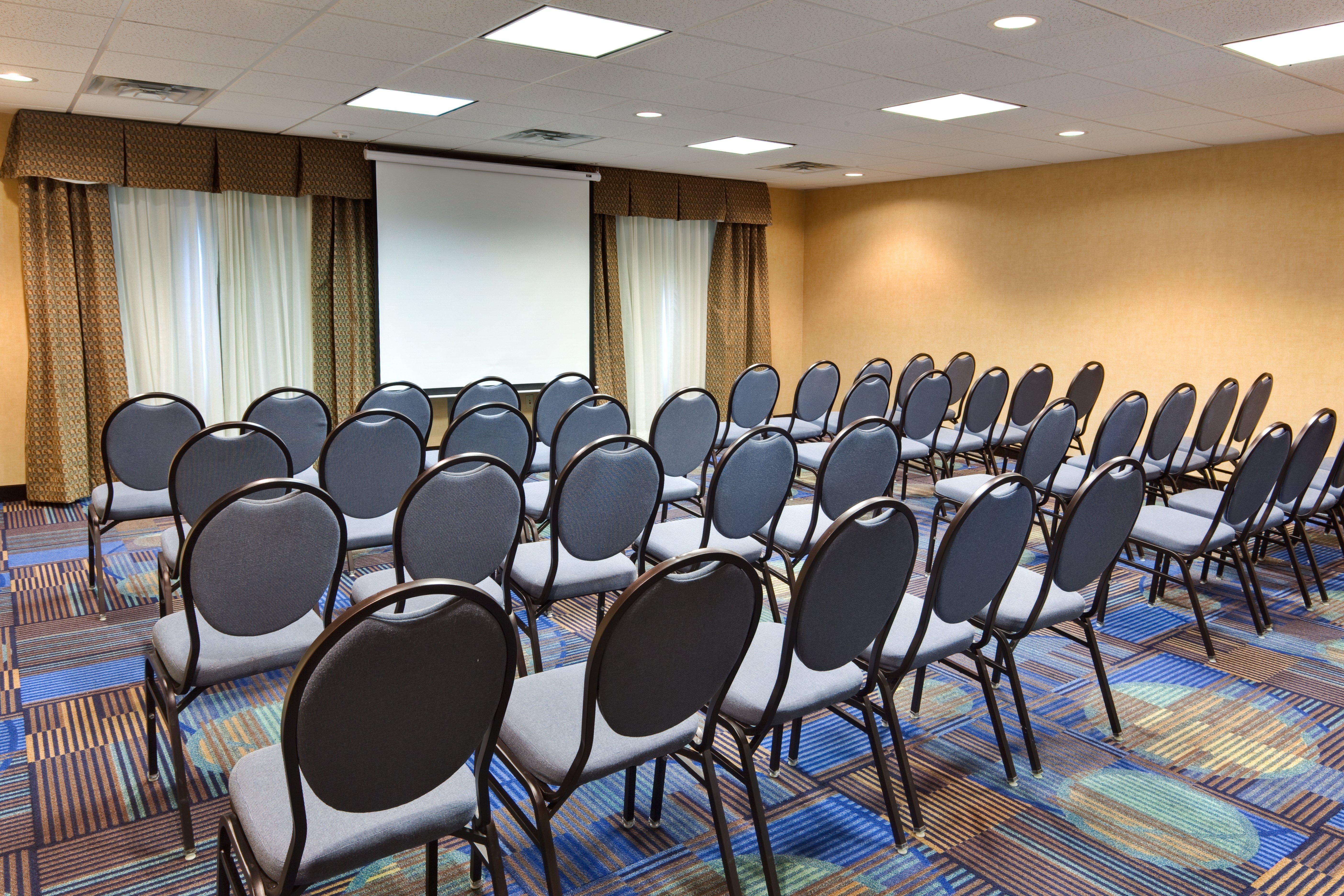 Holiday Inn Express Hotel & Suites Albuquerque Airport By Ihg Bagian luar foto
