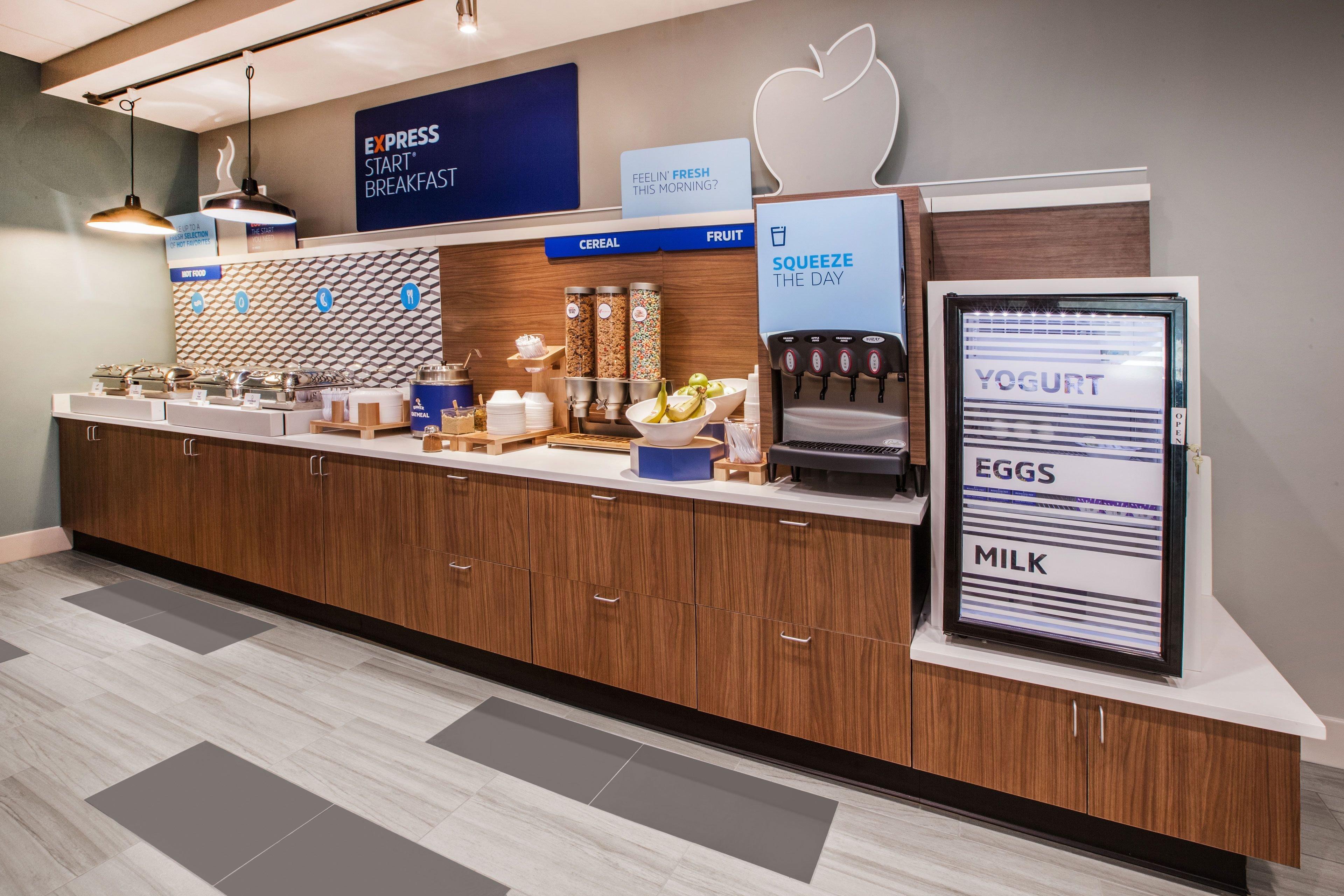 Holiday Inn Express Hotel & Suites Albuquerque Airport By Ihg Bagian luar foto
